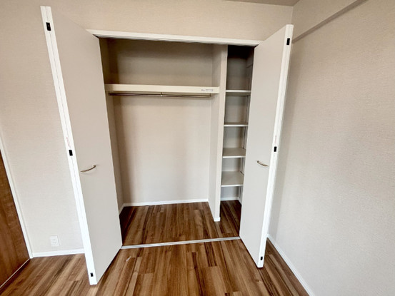 apartment 東京都立川市柴崎町３丁目1-1 昴ビル１階