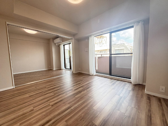 apartment 東京都立川市柴崎町３丁目1-1 昴ビル１階