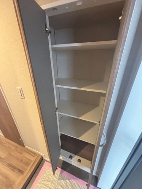 apartment 東京都立川市柴崎町３丁目1-1 昴ビル１階