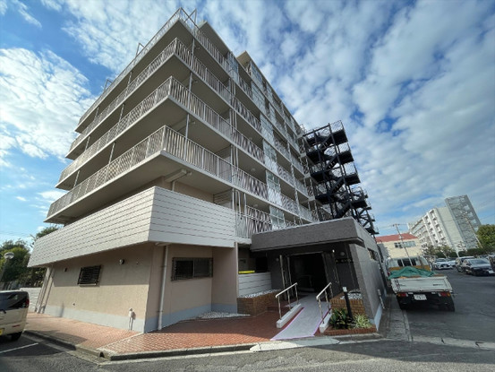 apartment 千葉県浦安市北栄１丁目16-22 1F