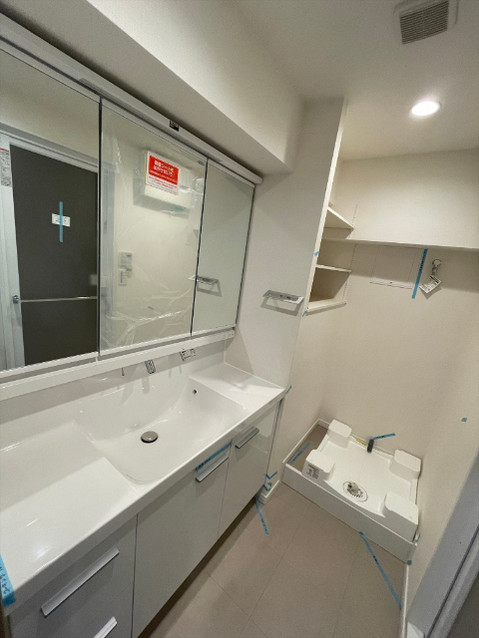 apartment 千葉県浦安市北栄１丁目16-22 1F