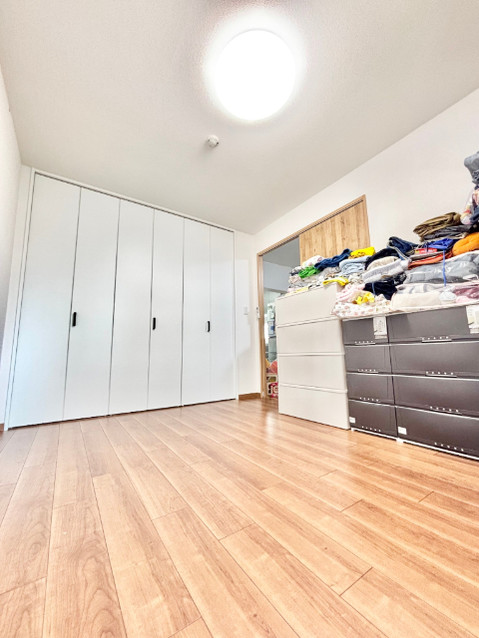 apartment 千葉県浦安市北栄１丁目16-22 1F