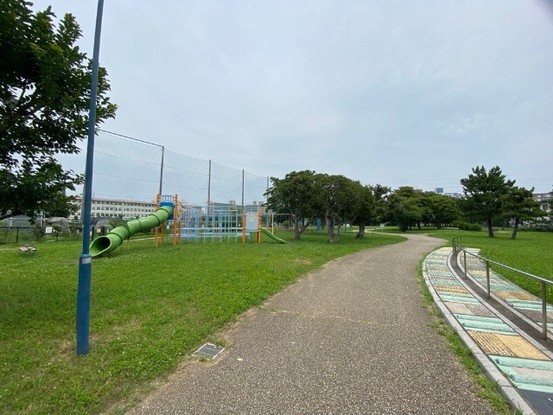 apartment 千葉県浦安市北栄１丁目16-22 1F