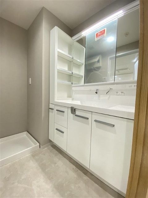apartment 千葉県市川市行徳駅前２丁目１３－１ ＥＮＤＯ．ＢＬＤＧ３　2Ｆ
