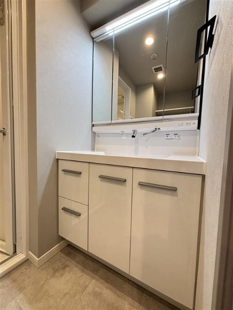 apartment 千葉県市川市行徳駅前２丁目１３－１ ＥＮＤＯ．ＢＬＤＧ３　2Ｆ