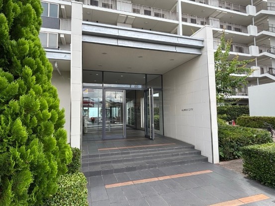 apartment 埼玉県八潮市大瀬１丁目２－４ SK八潮ビル1階