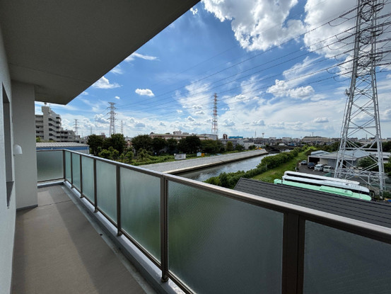 apartment 埼玉県八潮市大瀬１丁目２－４ SK八潮ビル1階