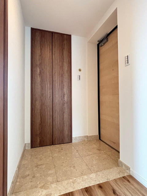 apartment 埼玉県八潮市大瀬１丁目２－４ SK八潮ビル1階