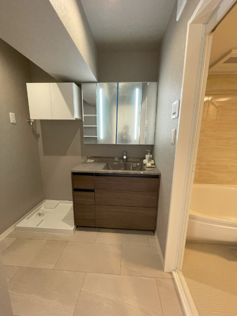 apartment 東京都江戸川区西葛西６丁目１６－４ エスペランス１階