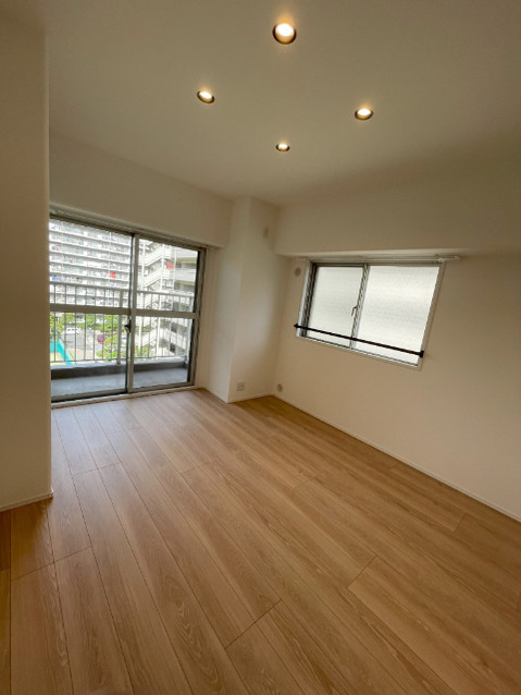 apartment 東京都江戸川区西葛西６丁目１６－４ エスペランス１階
