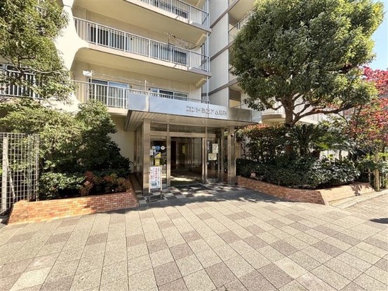 apartment 東京都江戸川区西葛西６丁目１６－４ エスペランス１階