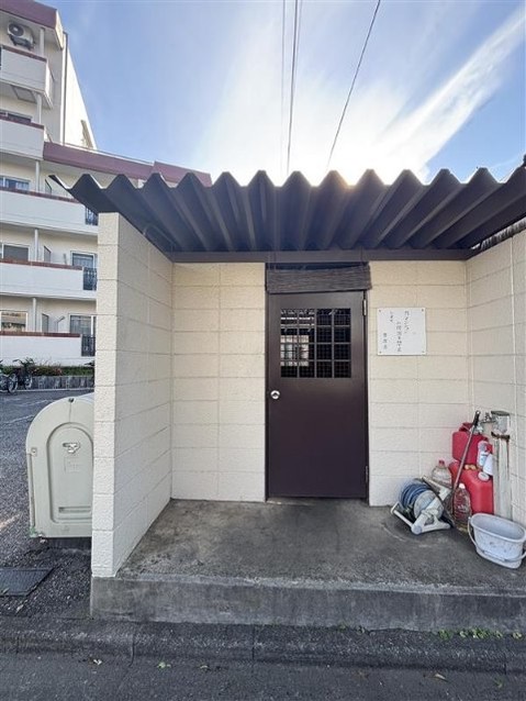 apartment 東京都江戸川区西葛西６丁目１６－４ エスペランス１階