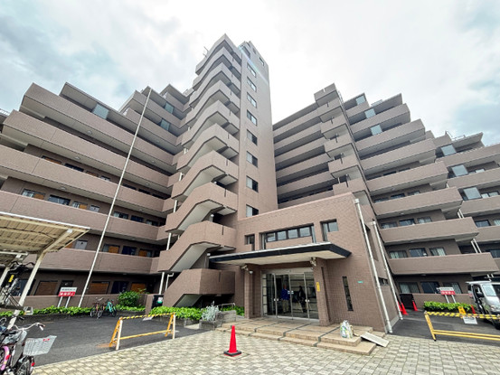 apartment 埼玉県草加市手代２丁目
地図を見る
