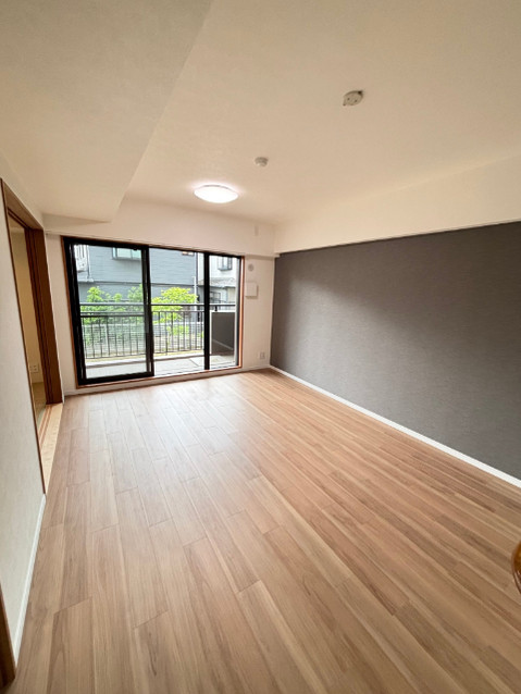apartment 埼玉県草加市手代２丁目
地図を見る