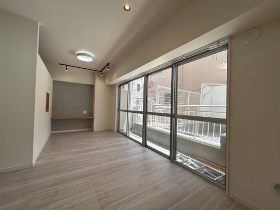 apartment 千葉県船橋市本町７丁目5-1 ＳＴビル３階