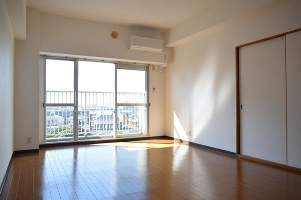 apartment 千葉県船橋市本町７丁目5-1 ＳＴビル３階