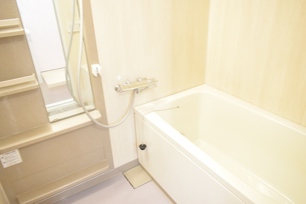 apartment 千葉県船橋市本町７丁目5-1 ＳＴビル３階