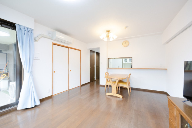 apartment 千葉県船橋市本町７丁目5-1 ＳＴビル３階