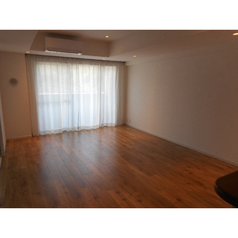 apartment 神奈川県川崎市多摩区登戸２４２２ー３ グロウス ２F