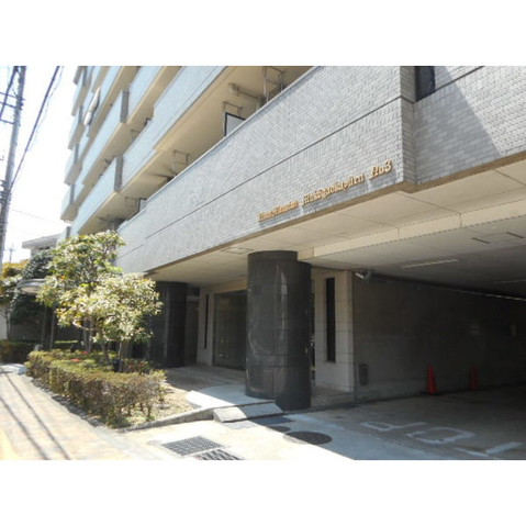 apartment 神奈川県川崎市多摩区登戸２４２２ー３ グロウス ２F