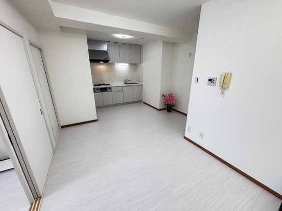 apartment 東京都調布市布田１丁目39-1 いちご調布駅前ビル8階