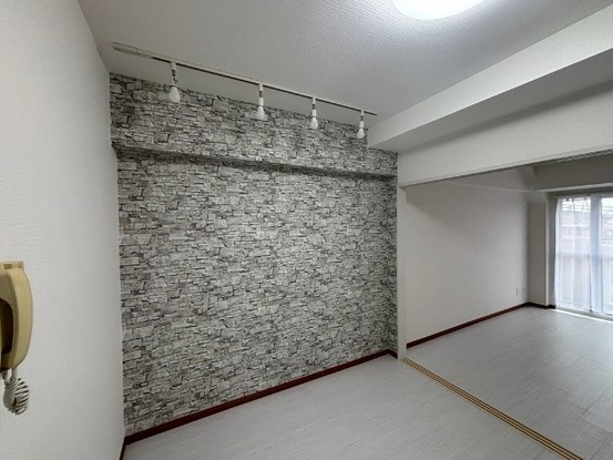 apartment 東京都調布市布田１丁目39-1 いちご調布駅前ビル8階