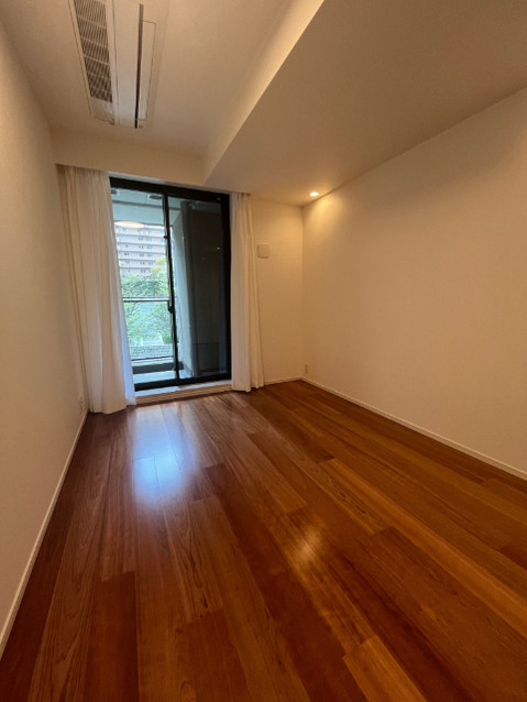 apartment 東京都中央区日本橋３丁目１－８ スターツ日本橋ビル4F
