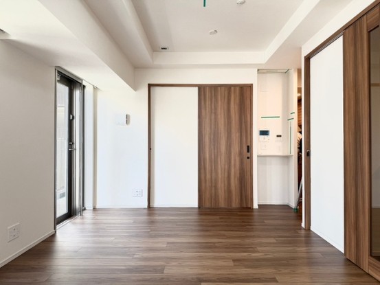 apartment 東京都中央区日本橋３丁目１－８ スターツ日本橋ビル4F