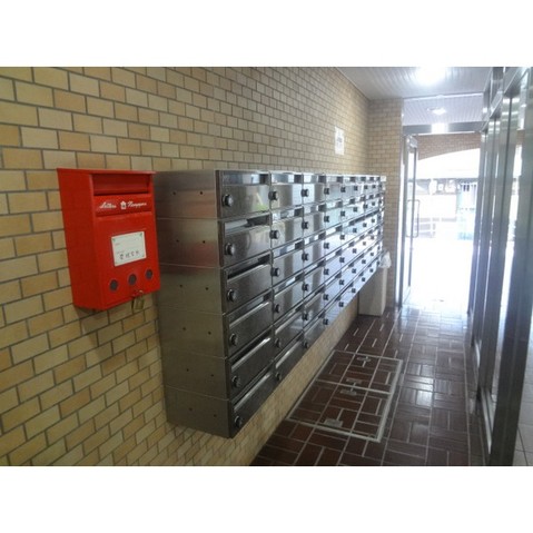 apartment 東京都豊島区駒込２丁目6-3 大和駒込ビル２階
