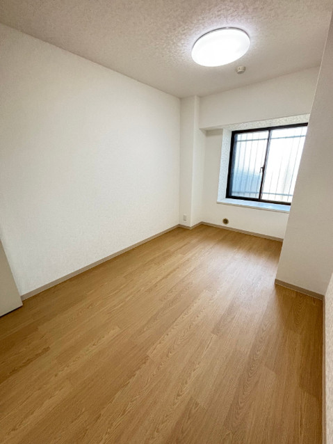 apartment 千葉県柏市柏３丁目6-29 サンライズ吉野１階