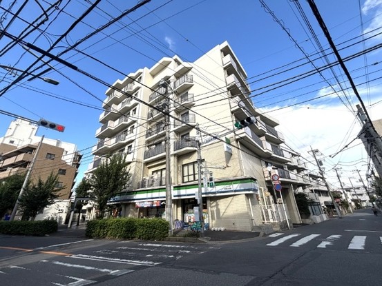 apartment 千葉県柏市柏３丁目6-29 サンライズ吉野１階