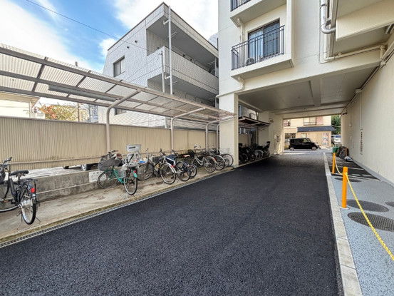 apartment 千葉県柏市柏３丁目6-29 サンライズ吉野１階