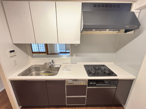 apartment 千葉県柏市柏３丁目6-29 サンライズ吉野１階