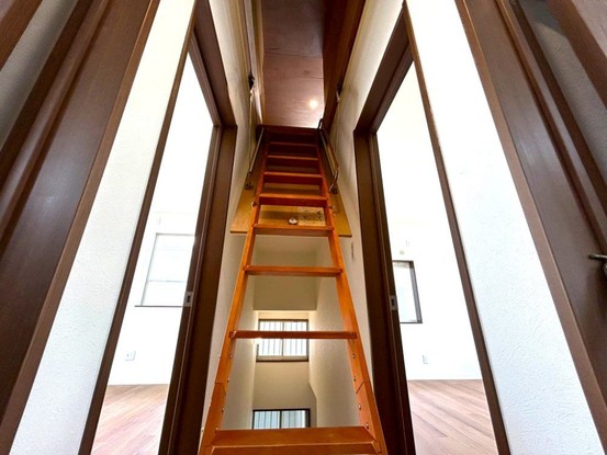 detached 京都府宇治市六地蔵63-17 ミユスビル１F