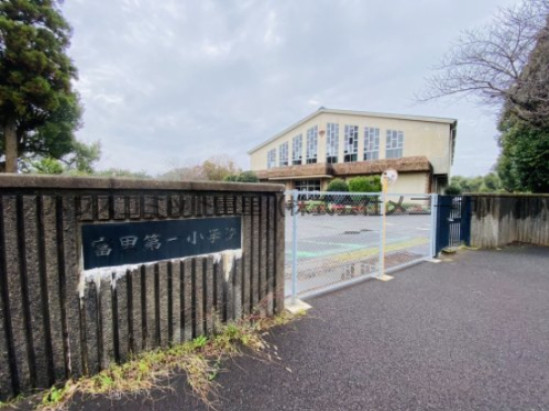 detached 千葉県富里市新中沢
地図を見る