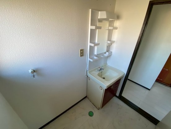 detached 千葉県富里市新中沢
地図を見る