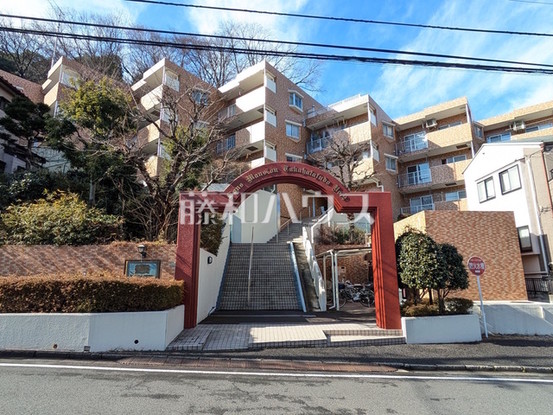 apartment 東京都日野市多摩平１丁目4-14　田窪ビル1F