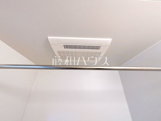 apartment 東京都日野市多摩平１丁目4-14　田窪ビル1F