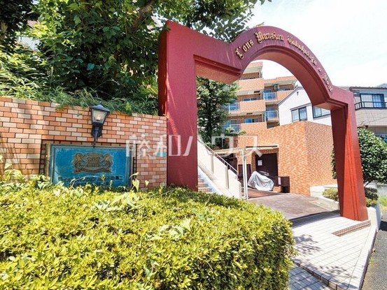 apartment 東京都日野市多摩平１丁目4-14　田窪ビル1F