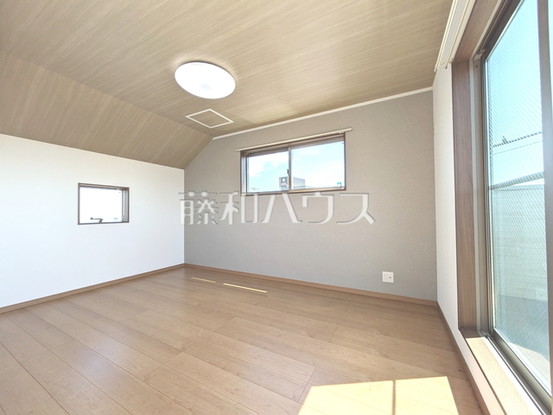 detached 東京都日野市多摩平１丁目4-14　田窪ビル1F