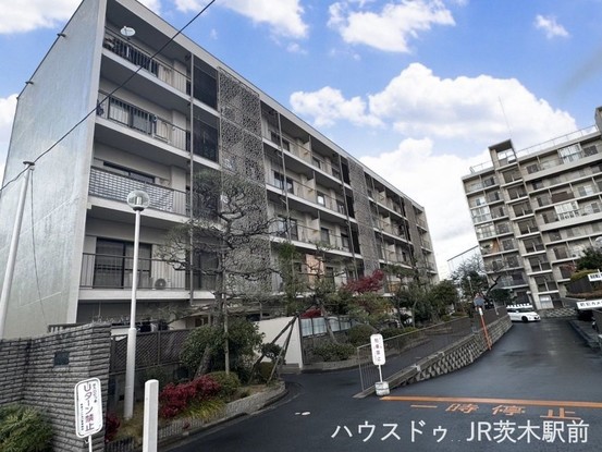 apartment 大阪府茨木市西中条町3-39-3 NKビル1F