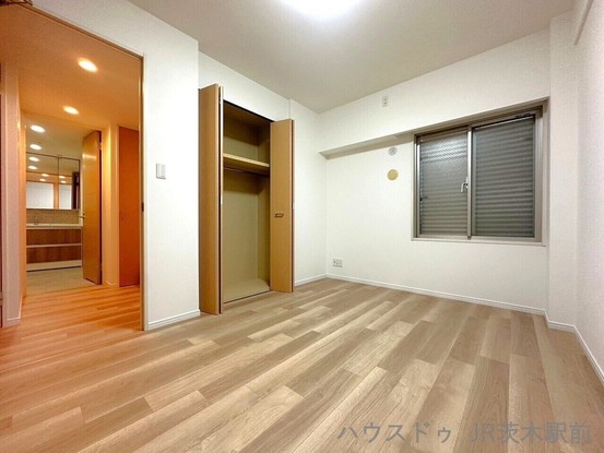 apartment 大阪府茨木市西中条町3-39-3 NKビル1F