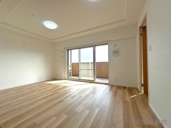 apartment 大阪府茨木市西中条町3-39-3 NKビル1F
