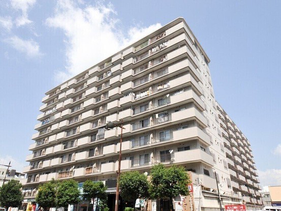 apartment 大阪府茨木市西中条町3-39-3 NKビル1F