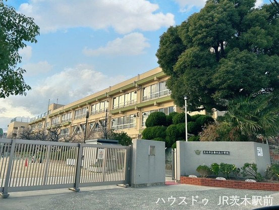 apartment 大阪府茨木市西中条町3-39-3 NKビル1F