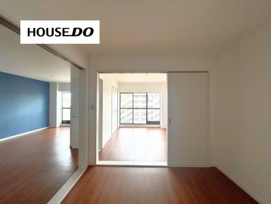 apartment 大阪府茨木市西中条町3-39-3 NKビル1F