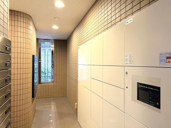 apartment 大阪府茨木市西中条町3-39-3 NKビル1F