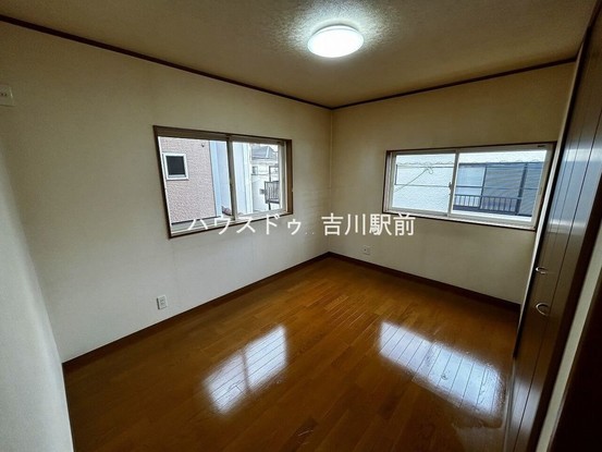 detached 埼玉県吉川市木売１丁目9-4 クレオメデス101