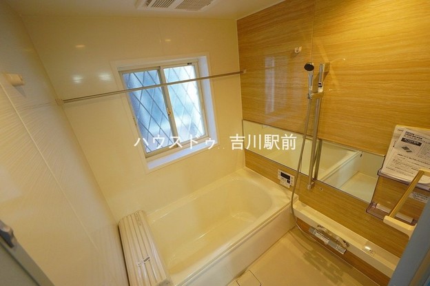 detached 埼玉県吉川市木売１丁目9-4 クレオメデス101