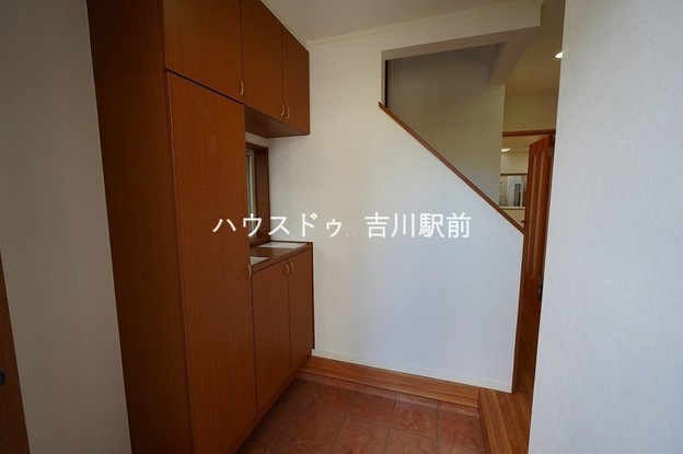 detached 埼玉県吉川市木売１丁目9-4 クレオメデス101